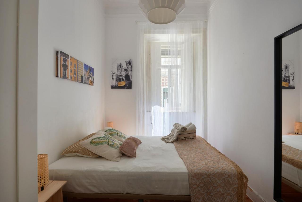 Brand New Hostel Anjos Lisboa Ngoại thất bức ảnh