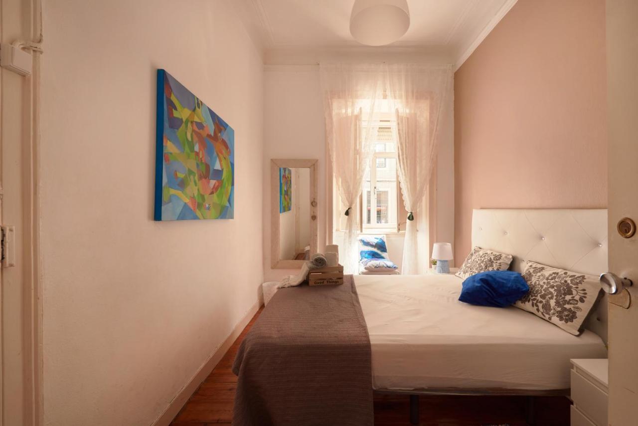 Brand New Hostel Anjos Lisboa Ngoại thất bức ảnh
