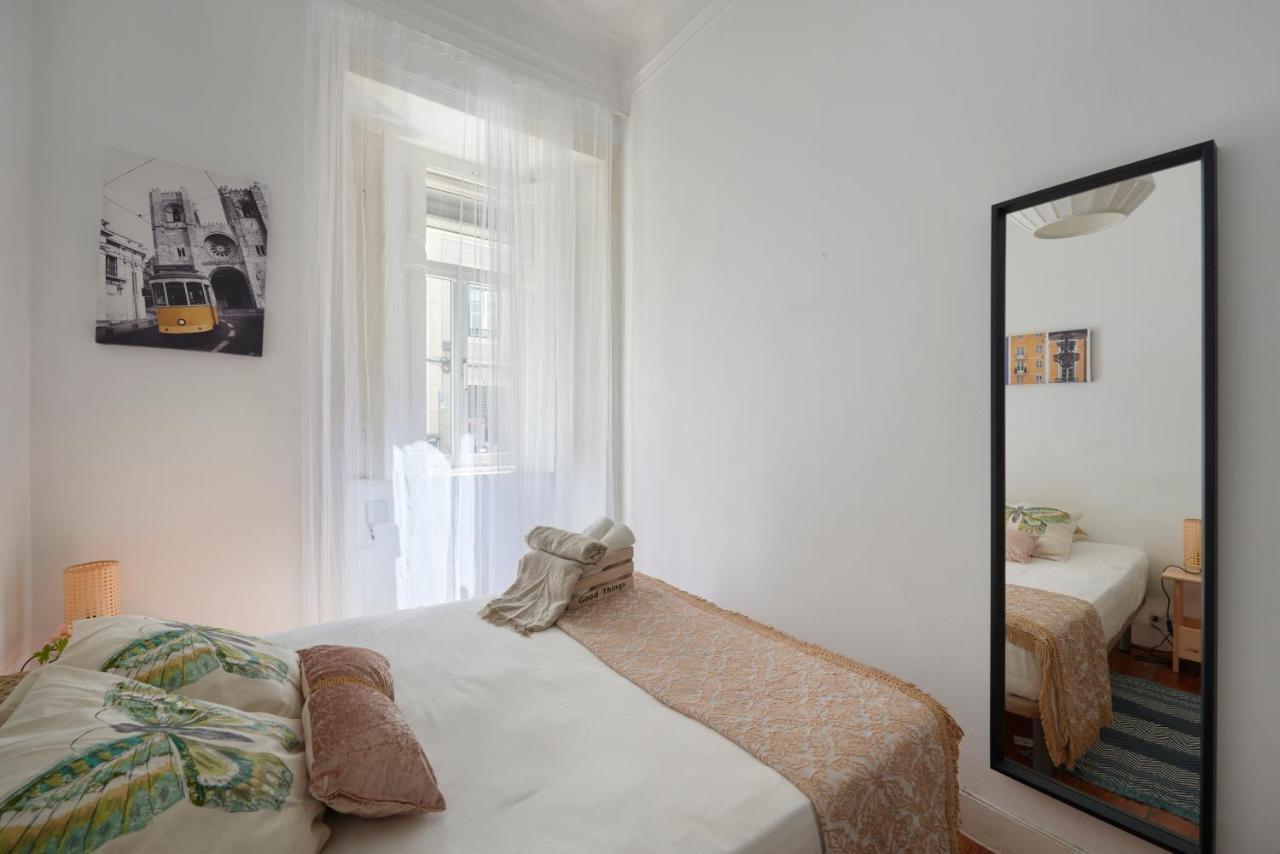 Brand New Hostel Anjos Lisboa Ngoại thất bức ảnh