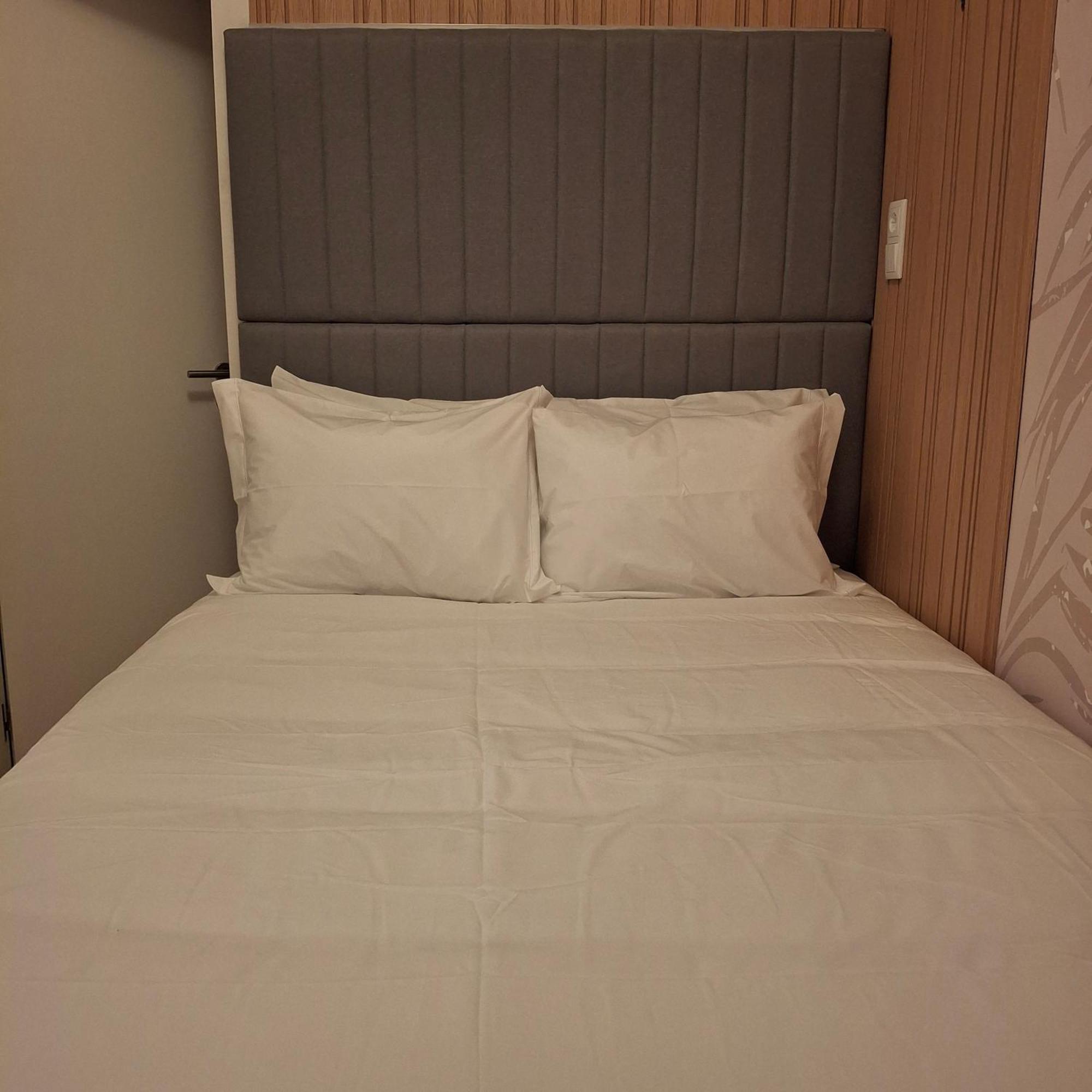 Brand New Hostel Anjos Lisboa Ngoại thất bức ảnh