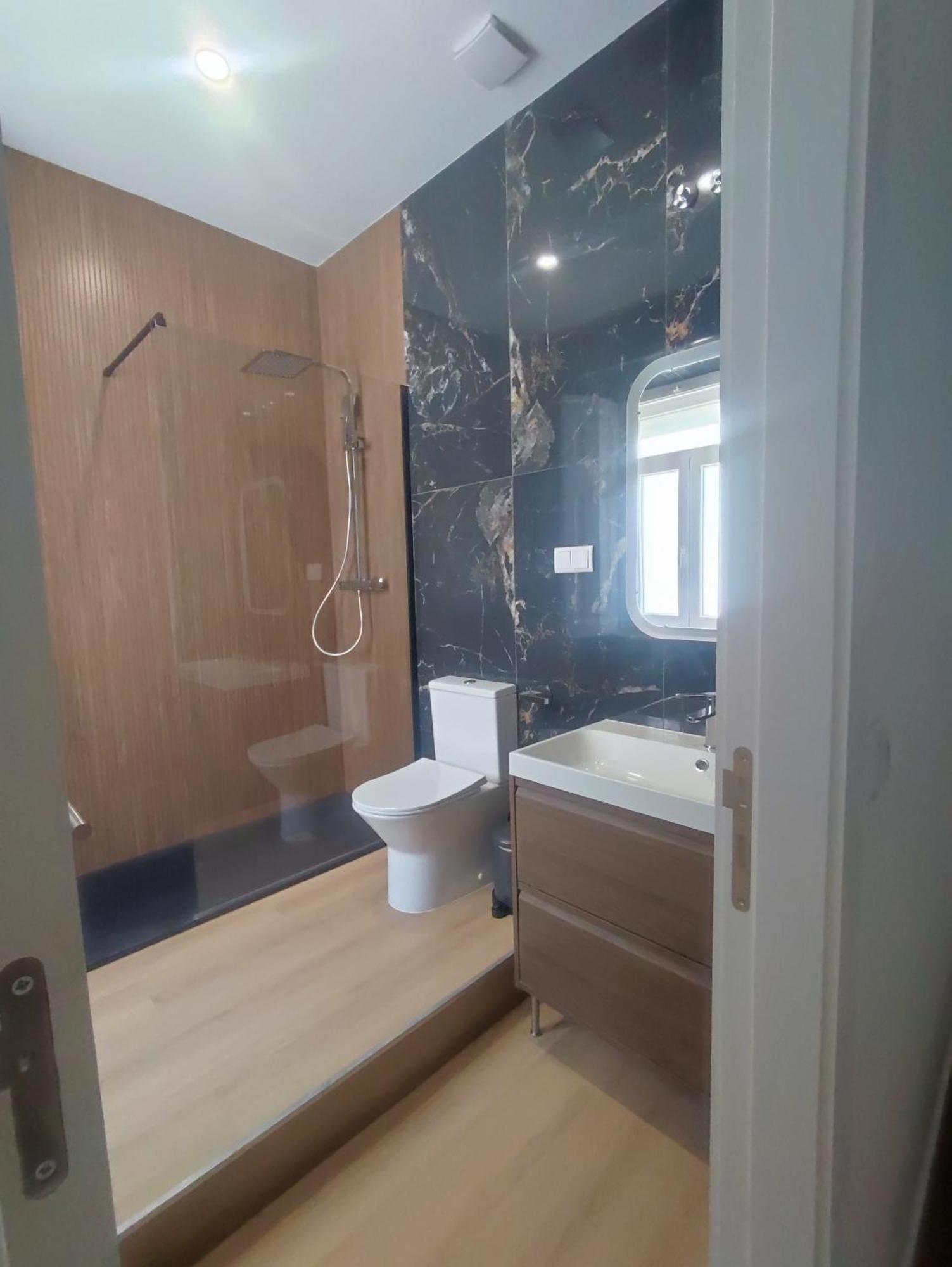 Brand New Hostel Anjos Lisboa Ngoại thất bức ảnh